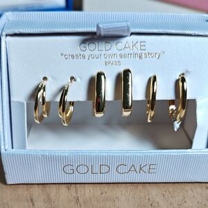 Gold Cake Elegant Gold Hoop Earrings